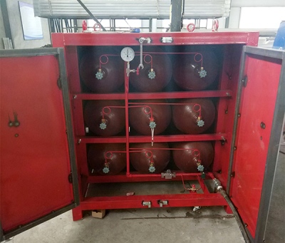 氣體鋼瓶集裝箱（格）